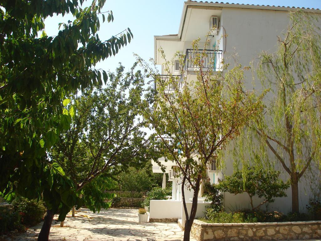 Santa Maria Rooms Айос-Никитас Экстерьер фото